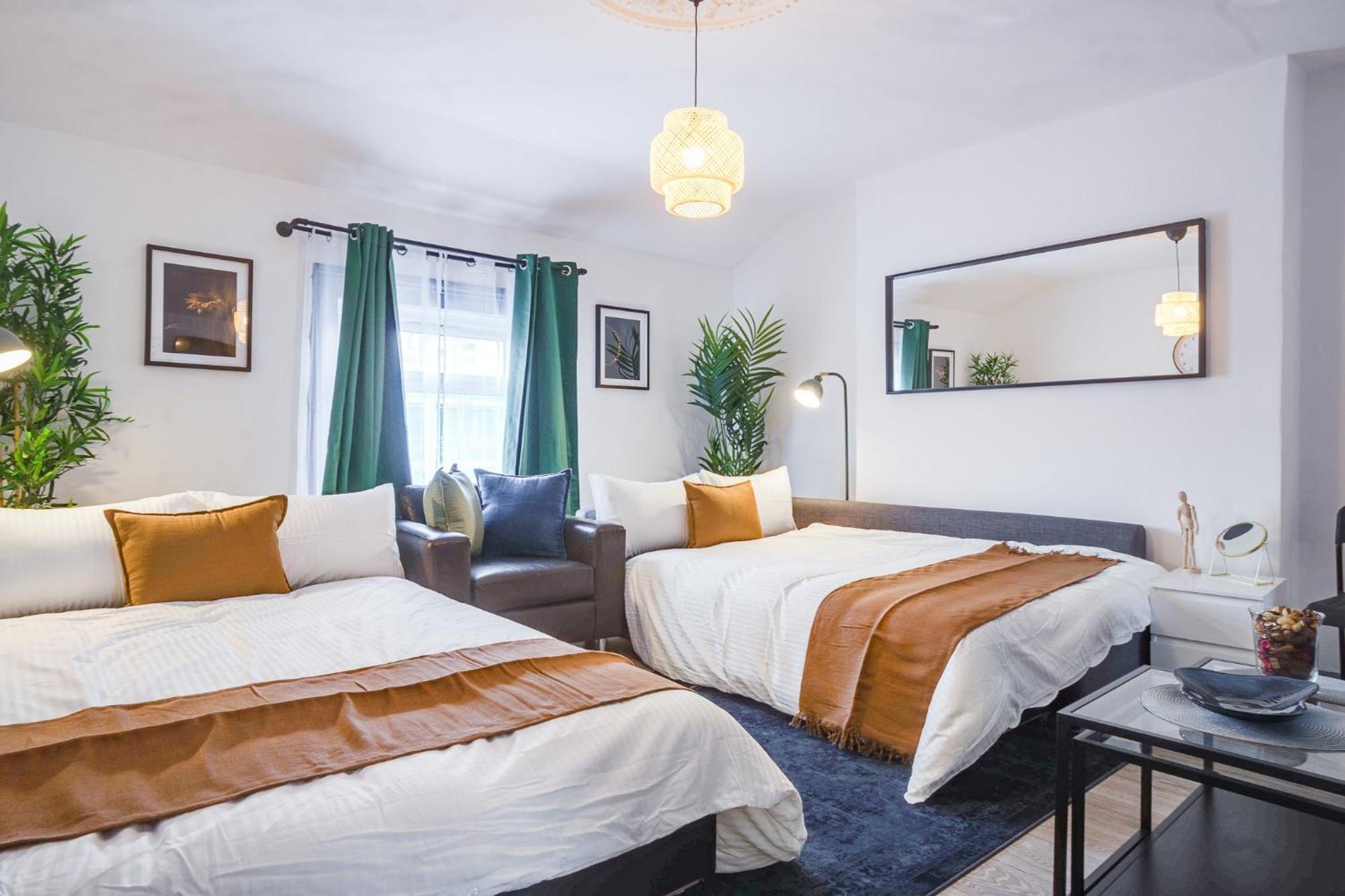 Apartment Spacious 2br Maisonette 2 Baths Huge Lounge London